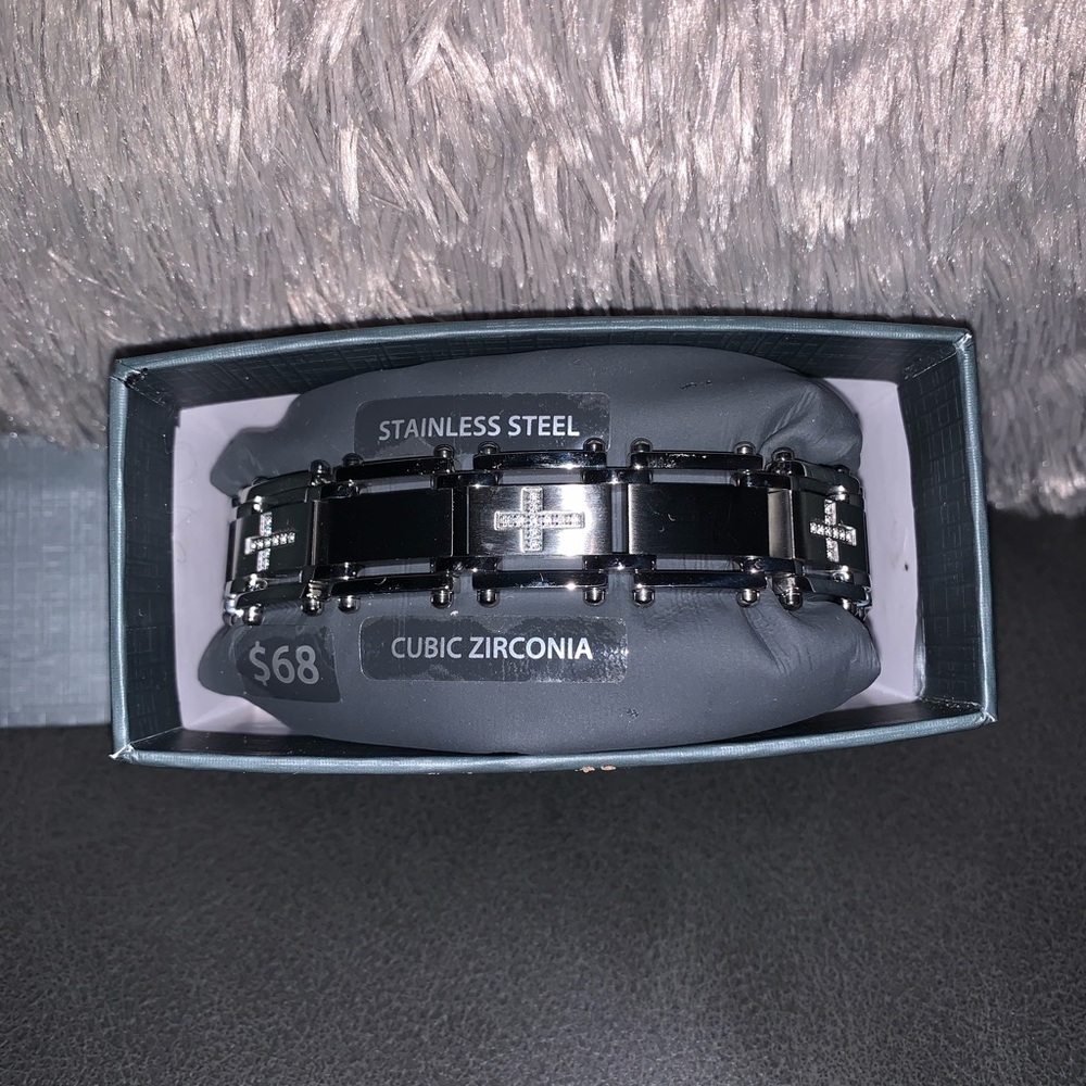 Men’s Cross Bracelet
